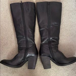 Knee-high Steve Madden Carrter Black leather boots